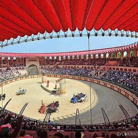 מלון Ibis Styles שולה